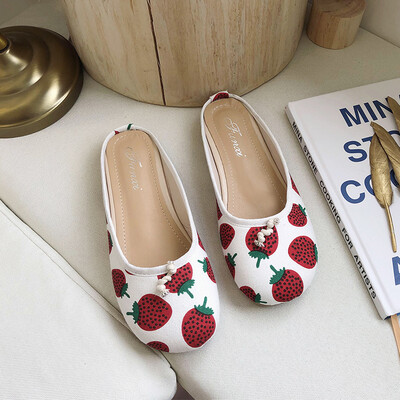 

Baotou half slippers womens summer 2019 new Korean version of pineapple strawberry cold trawl red loafers shoes with no heel shoe