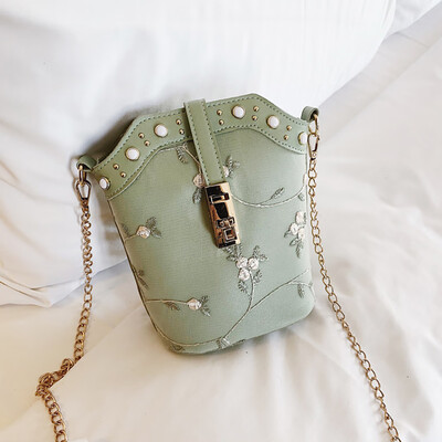 

Tailored Fashion Women New Bucket Bag Embroidered Chain Wild Bag Shoulder Messenger Bag
