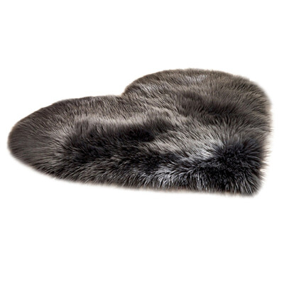 

3040CM Soft Artificial Sheepskin Rug Chair Cover Bedroom Mat Heart Shaped Wool Warm Hairy Carpet Seat Textile Fur Rugs