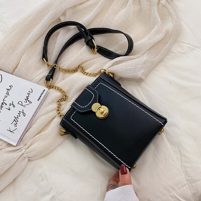 

Chic mini small bag high sense of foreign style womens bag new 2019 fresh lock bucket bag shoulder Messenger bag