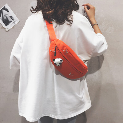 

Ins pocket female 2019 new casual wild sports canvas small Messenger bag tide Korean version of Harajuku student chest bag