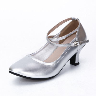 

YAGEYAN modern dance shoes soft bottom dance shoes patent leather square dance shoes dance shoes 4198