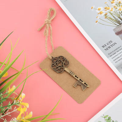 

Greensen Key-shaped Bottle Opener with Tag Card Twine for Wedding Guests Gift Party