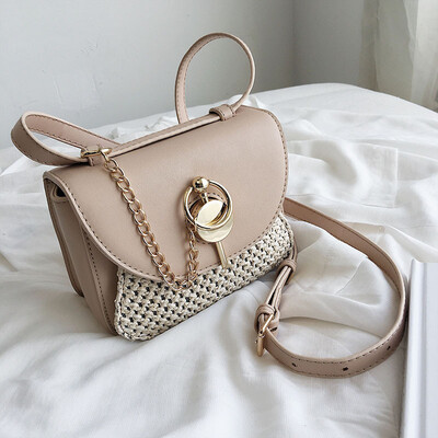 

2019 New Fashion Women Small Crossbody Bag Weave Straw Beach Handbag Famous Brand Designer Casual Saddle Shoulder Messenger Bag