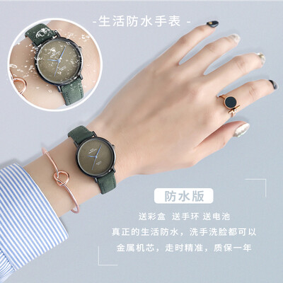 

Watch female students simple temperament ins original wind Korean version of Super Fire Retro College with small female watches