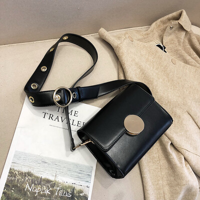 

Chic retro net red black bag female 2019 new Korean version of the wild slung shoulders fashion simple texture small square bag