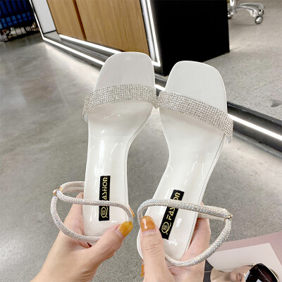 

2019 new summer open-toed sandals with a word of transparent water drill fashion Roman high heels