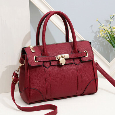 

Handbag lady fashion large capacity Kelly bag Korean version of the lady shoulder temperament inclined to her mother Baochao