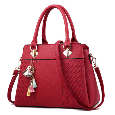 

2018 new bag female wild female bag autumn&winter new fashion middle-aged ladies mother handbag a generation