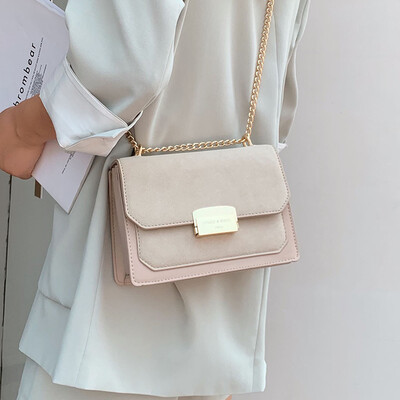 

Foreign air female bag 2019 autumn new wave Korean version of the wild Messenger bag chain matte texture fashion small square bag