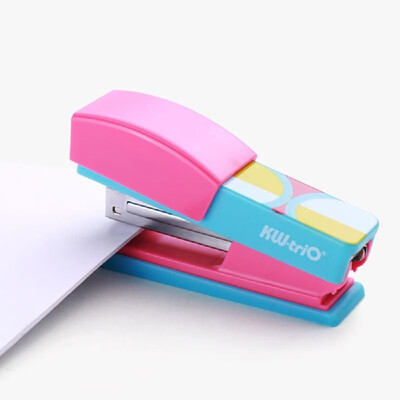 

Mini Carton Rocking Stapler Creative Stapler 20 Sheet Capacity for Home School Office Executive