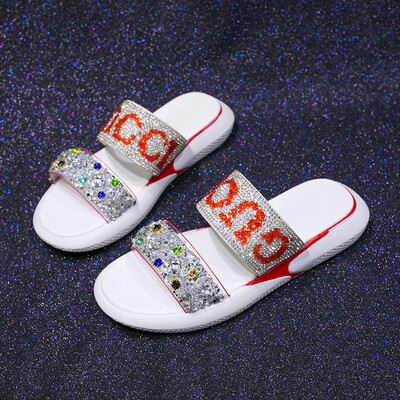 

Net red slippers 2019 new Korean version of thick bottom rhinestone slippers womens summer fashion flat bottom wear Joker drag