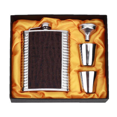 

8oz Leather Stainless Steel Hip Flask Set Whiskey Flagon with Funnel Cups