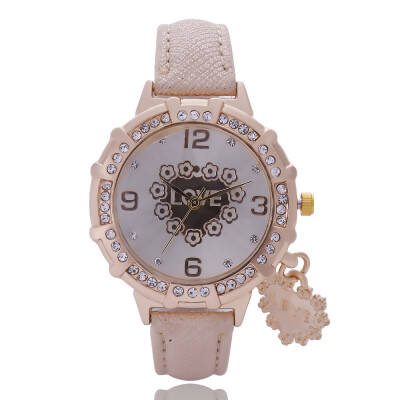 

Love peach pendant belt watch female models digital diamond table