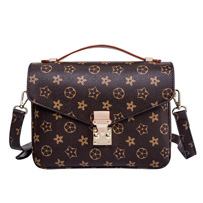 

Star with the same female bag 2019 new Korean version of the tide lock small square bag retro wild shoulder Messenger bag small bag