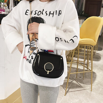 

Qiao Bani 2019 new South Korea ins fashion street shoot chain pig bag shoulder diagonal package trend handbags
