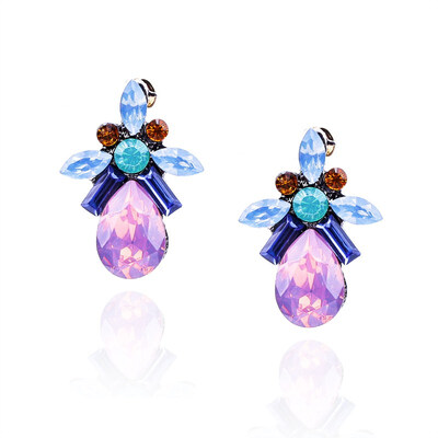 

New Womens Fashion Crystal Stud Earring 2019 Brand Sweet Christmas Party Rhinestone Ear Stud for Women Girl Brincos Bijoux