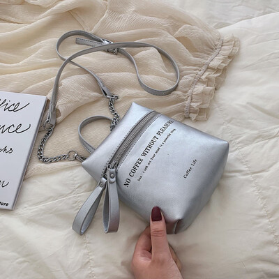 

Summer ins super fire ditty bag female 2019 new Korean version of the wild single shoulder slung fashion chain small square bag