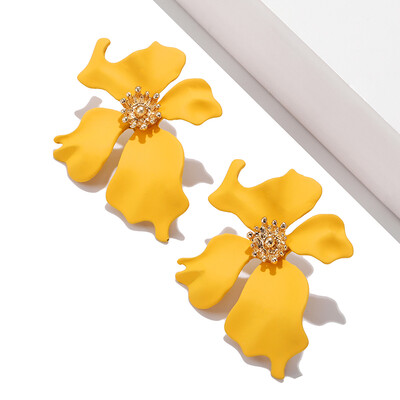 

2019 Latest Design Cute Flower Stud Earrings Colorful Spray Paint Effect Creative Statement Earring For Women Girl Jewerly Gifts