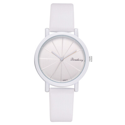

Wish hot Korean version of the small fresh ladies belt watch fashion trend printing popular quartz watch