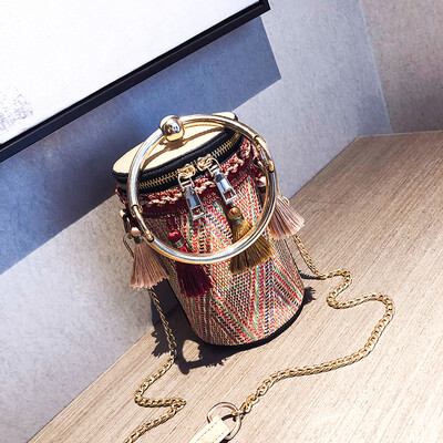 

Fairy bag female 2019 new Korean autumn fashion portable straw bucket bag Joker shoulder Messenger bag