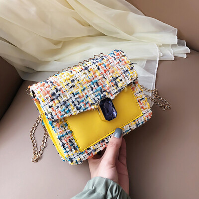 

Fashion wild personality shoulder bag female 2019 new simple contrast color line woven bag temperament chain Messenger bag