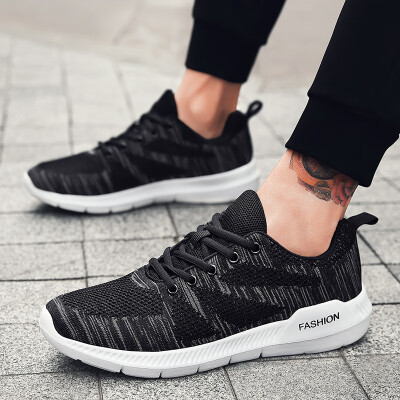 

2019 autumn new fashion mens shoes Korean version of the tide casual running flying woven sports shoes mens breathable mesh shoes cross-border