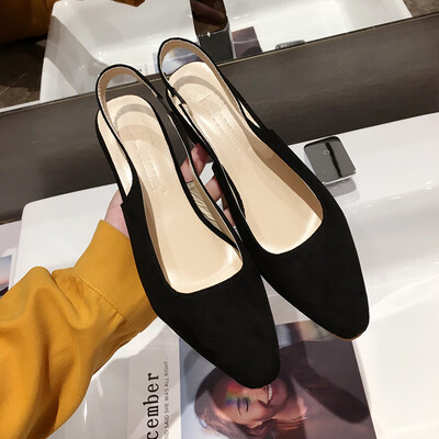 

Summer Korean version of Joker casual pointed French girls high heels chic fairy thick-heeled sandals