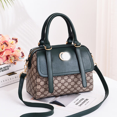 

Bag female 2019 new fresh fashion tide shoulder bag European&American simple wild handbag