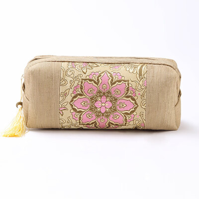 

Chinese style cosmetic bag embroidery wallet Chinese characteristics small gifts
