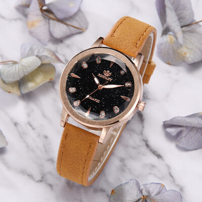 

RM Luxury Temperament Lady Irregular Mirror Leather Belt Watch Analog Quartz Watch