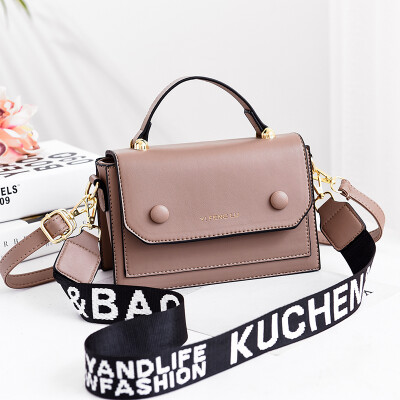 

Autumn&winter new small square bag woman texture simple Korean version of 100 fashion slant shoulder ck