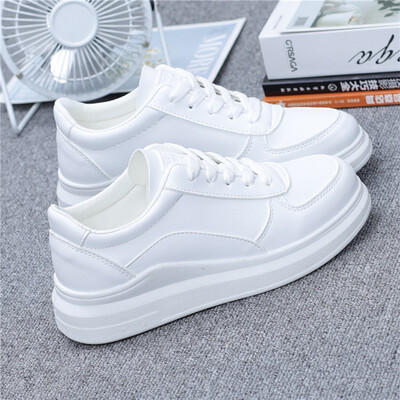 

White shoes women 2019 spring new Korean version of Joker student running shoes thick soled shoes flat shoes summer