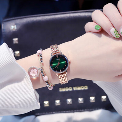 

Luxuru Ladies Bracelet Watch Waterproof Simple Small Watch Women Fashion Casual Crystal Starry Sky Women Watches Brand 2019 New