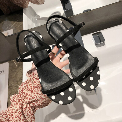 

Summer sandals woman wave dot with retro elegant square head low heel Korean version of Roman shoes fairy shoes