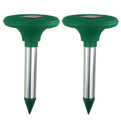 

2pcs Ultrasonic Sonic Solar Plugged Rat Snake Mouse Repellers for Outdoor