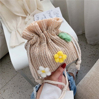 

Summer mini bag ins personality straw womens bag new 2019 fresh bucket bag with one shoulder oblique satchel