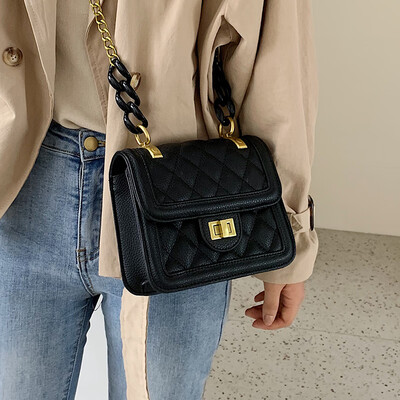 

Popular bag female 2019 new wave Korean version of the wild Messenger bag small bag Lingge chain foreign fashion small square bag