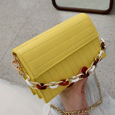 

2019 spring&summer new leisure womens bag Korean version is simple 100 lap chain small bag handheld simple oblique span bag