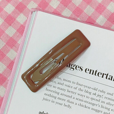 

Korean girl heart geometry drop oil candy color word clip bangs clip wild soft girl broken hair clip
