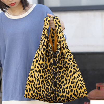 

Tailored Womens Fashion Wild Leopard Tote Bag Retro Canvas Bag Simple Handbag Hand Hag