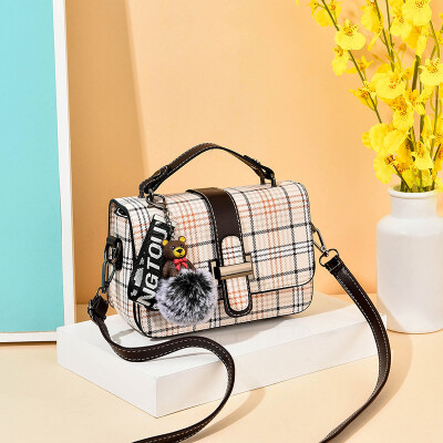 

On the new little girl summer Korean version of one-shoulder Messenger bag Mori fashion Joker retro handbags