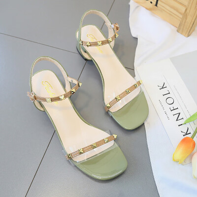 

2019 new thick-heeled rivet sandals female summer fairies with high heels in the Korean version of Joker with gladiator sandals