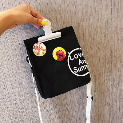 

Cute cartoon wild shoulder slung small square bag female 2019 new casual fashion letters Sesame Street canvas bag