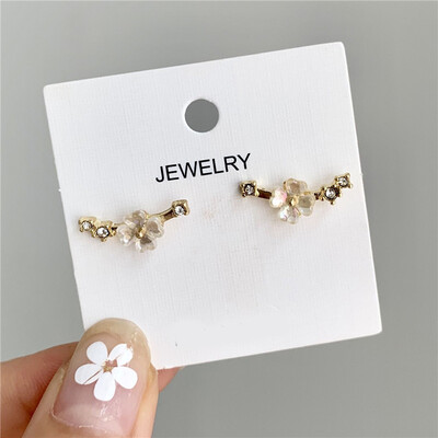 

2019 latest design brand five-pointed star minimalist earrings temperament trend fashion gifts Korean earrings for women