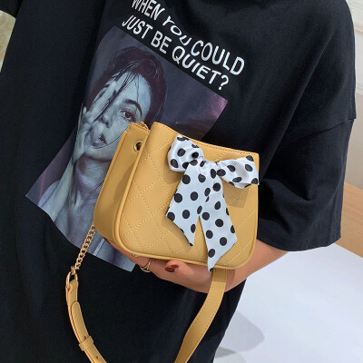 

Net red small bag female bag 2019 new wave fashion silk scarf chain bag wild shoulder bag ins foreign gas Messenger bag