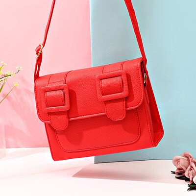 

Bright color contrast color small square bag cartoon fun two yuan small bag shoulder diagonal female bag