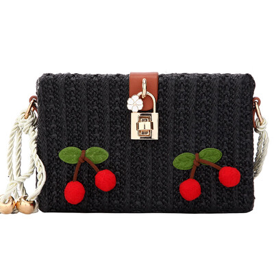 

Summer Straw Beach Crossbody Bag Lock 2019 New Girl Chains Small Shoulder Strawberry Handbag Flap Fashion Women Messenger Bag