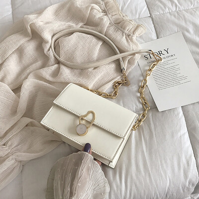

Retro lock buckle bag female new fashion tide wild chain single shoulder Messenger bag casual small square bag