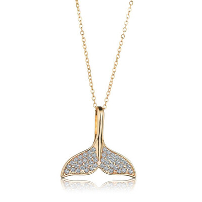 

Fashion Women New Bohemian Metal Heart Cute Mini Butterfly Necklace Summer Wear Necklace Jewelry Perfect Wedding Party Gift